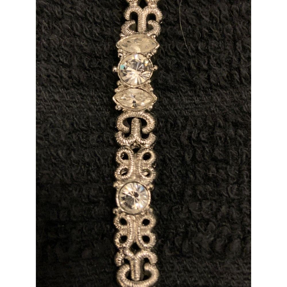 Silver Filigree and Rhinestone Bracelet 7"